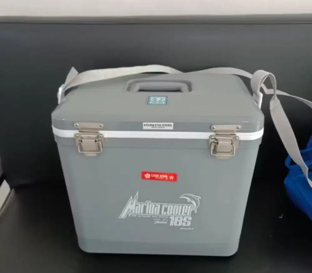 Marina Cooler Box 18s