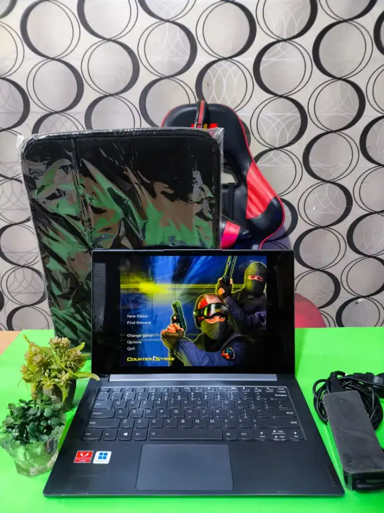 Laptop Lenovo Yoga SLIM 7 RYZEN RAM 16Gb SSD 512Gb BEZELESS