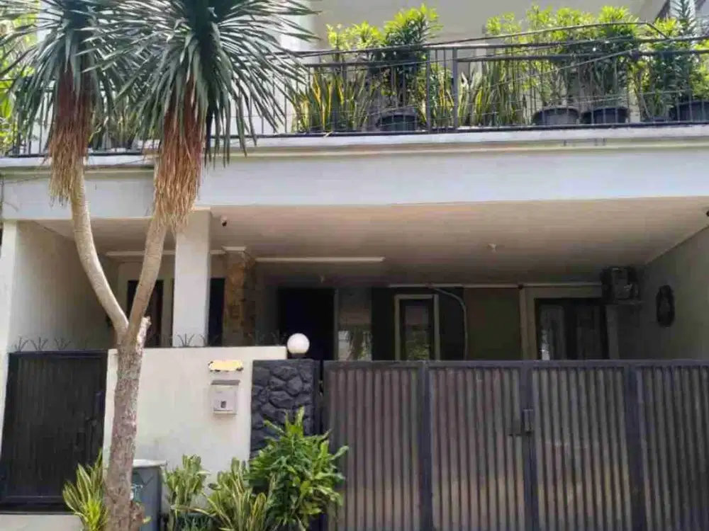 Dijual rumah 2 lantai di perumahan Cinere, 5 menit  ke pintu tol ( Brigif dan Limo), bebas banjir