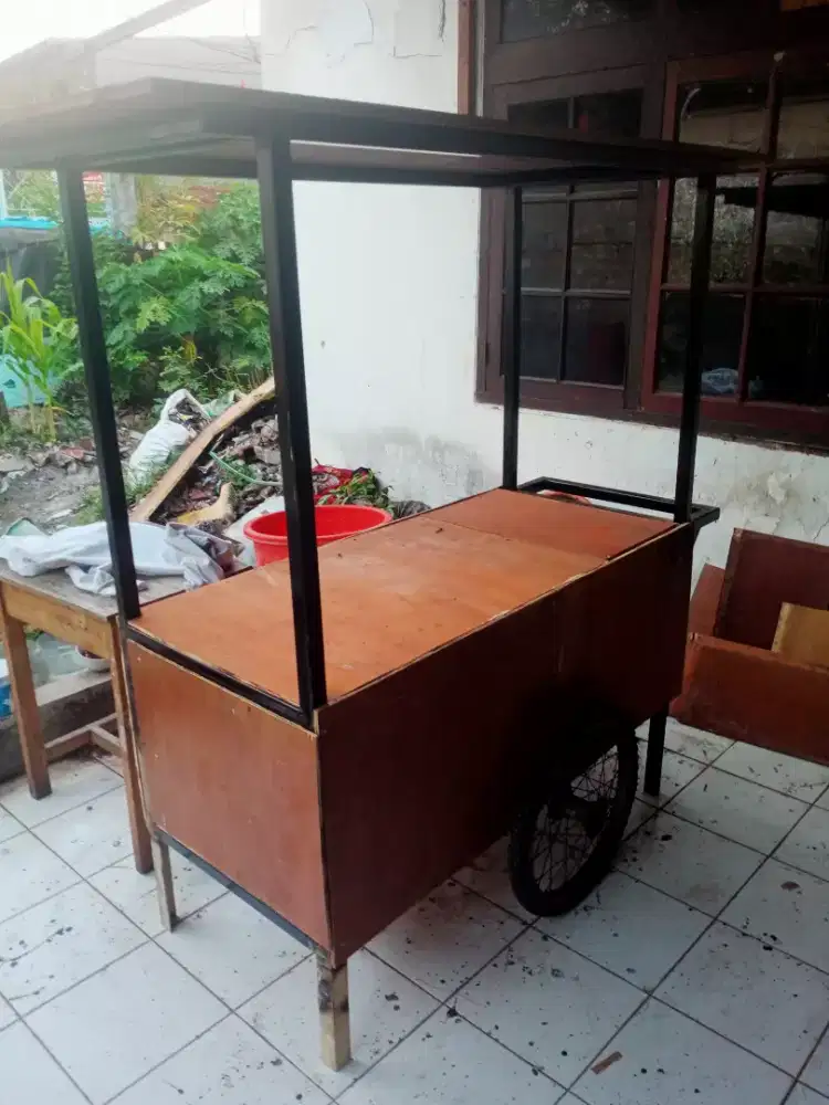 Gerobak Usaha Dagang Kaki Lima