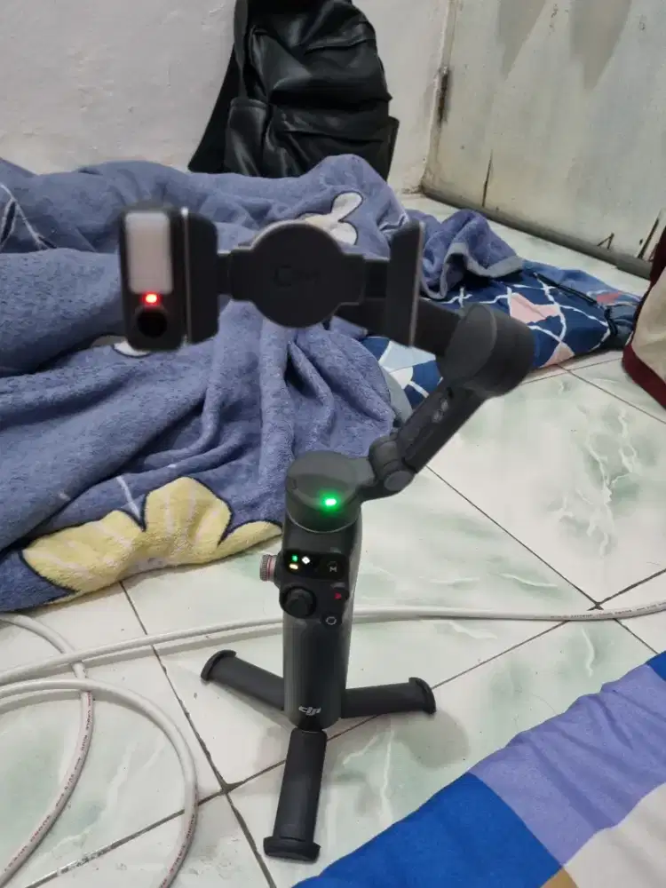 DJI Osmo Mobile 8
