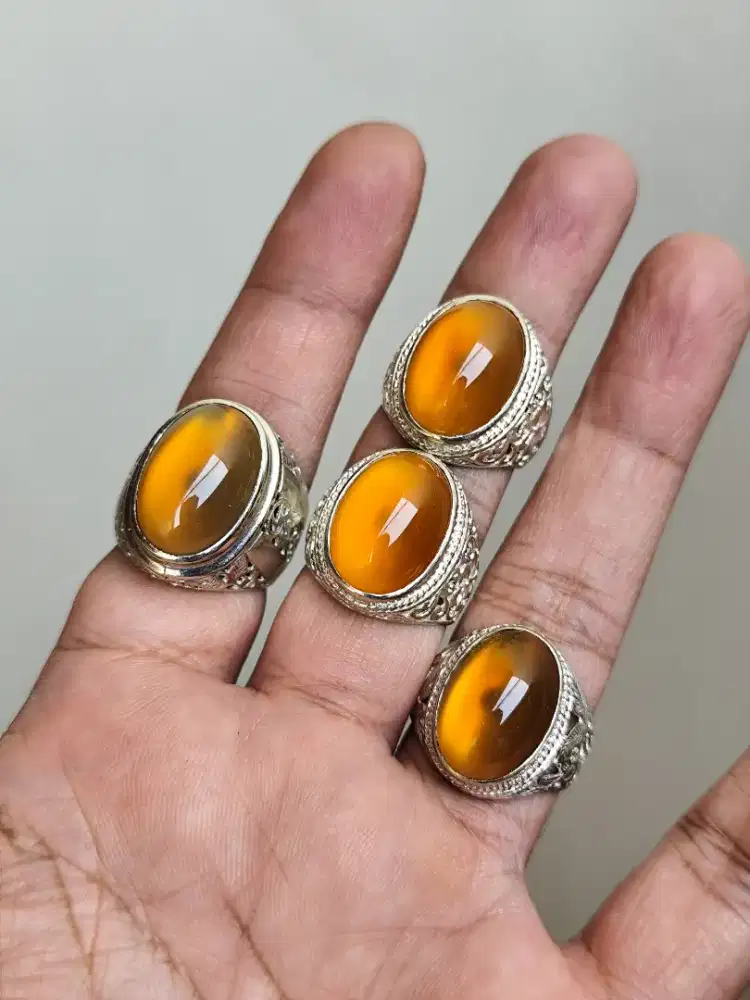 014 Batu Cempaka Orange Aceh dim 20*12*7 (est) ring alpaka sj 7,5 - 8