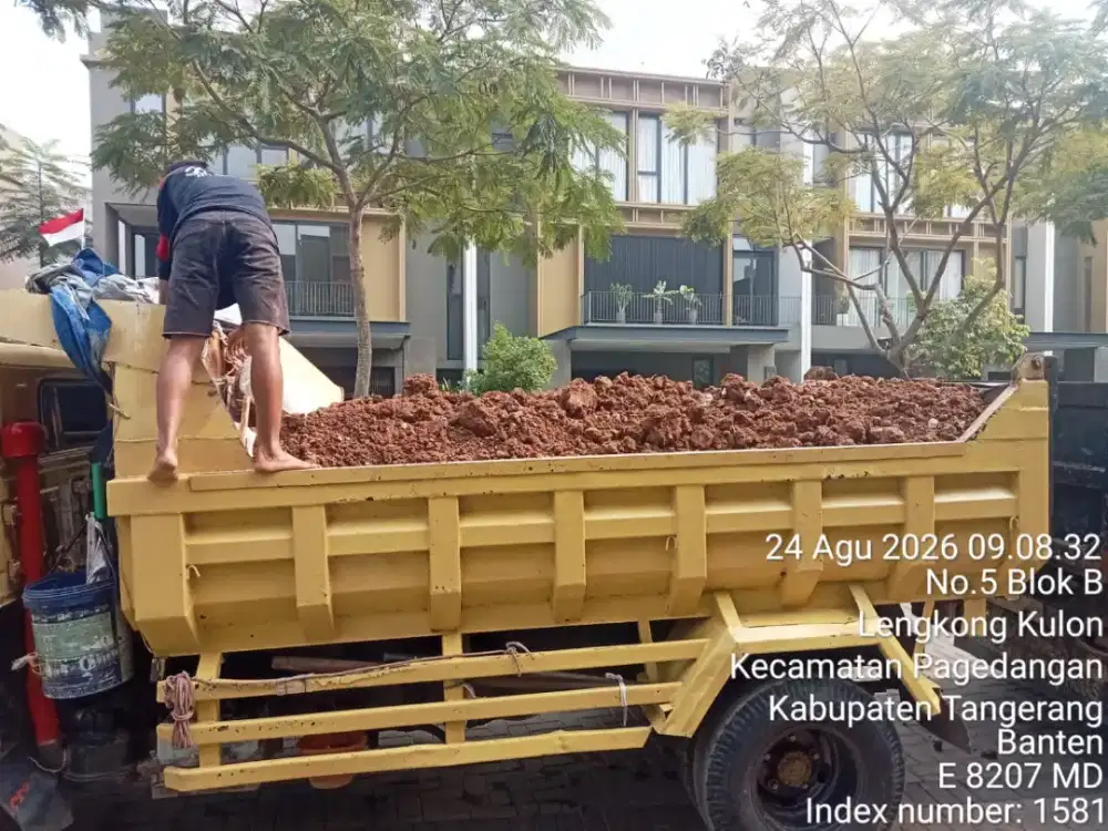 Jasa buang puing dan sampah proyek