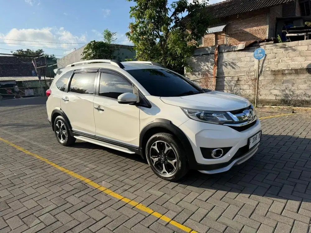 (DP4JT)HONDA BRV PRESTIGE AT