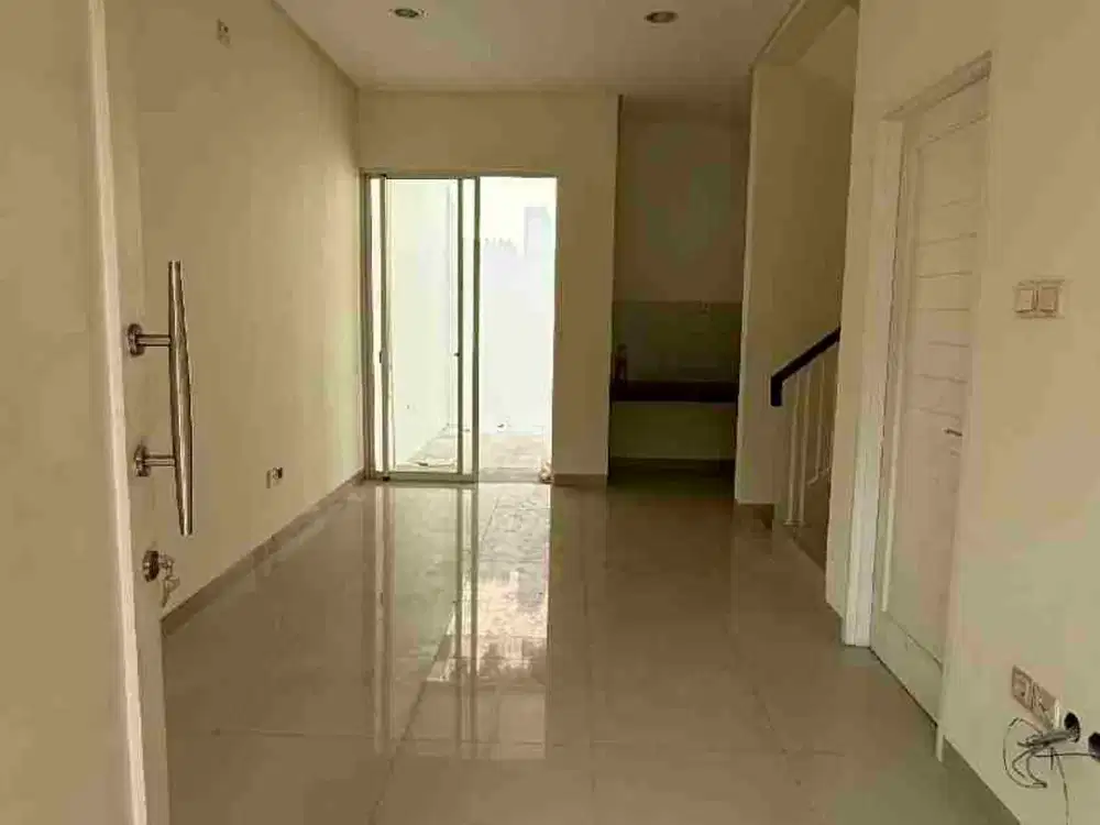 Disewakan rumah rapih siap huni di Residence One-Bsd City
