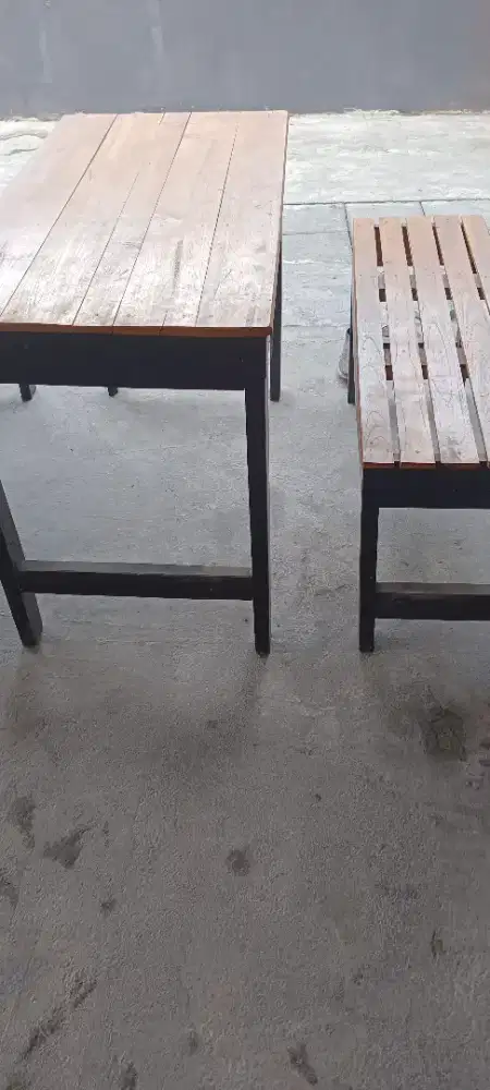 Meja kursi warkop