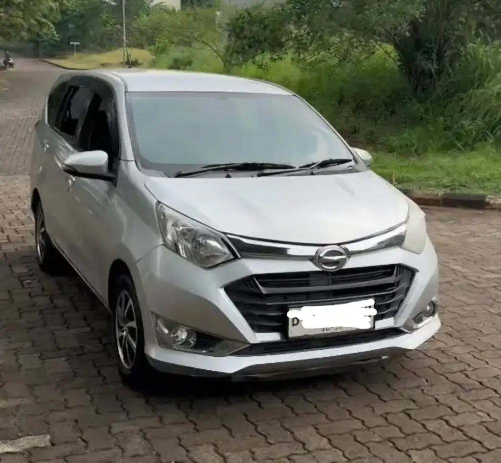 DiSewakan mobil Daihatsu Sigra/Calya (mingguan)