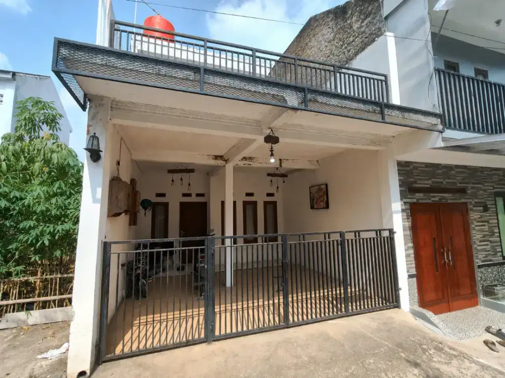 Jual cepat rumah Cimahi 2 lantai full furnished dekat Pemkot 400 JT an