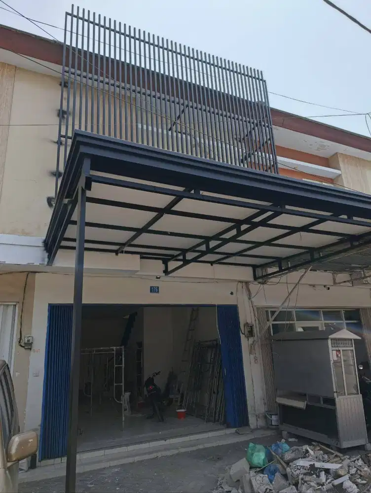 DiJual Rumah Toko RUKO 2 lantai Dengan Desain Minimalis Terdap
