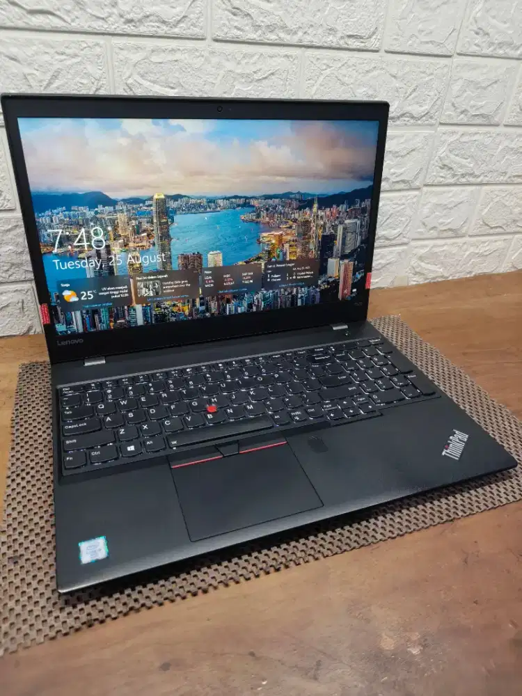 Lenovo Thinkpad T570 intel Core i5 Gen-6 (8/256gb) 15,6 inc Slim MULUS