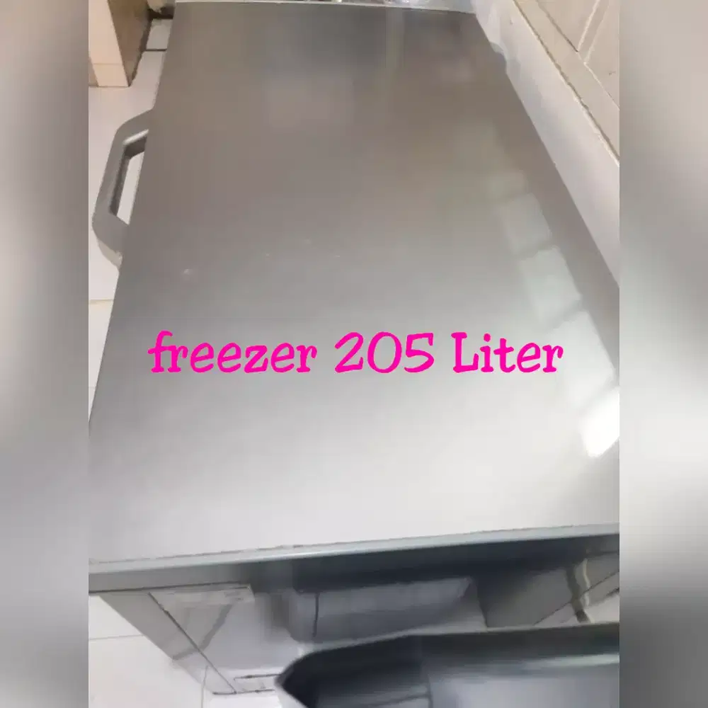 Freezer 205 Liter Rp 2,1 jt