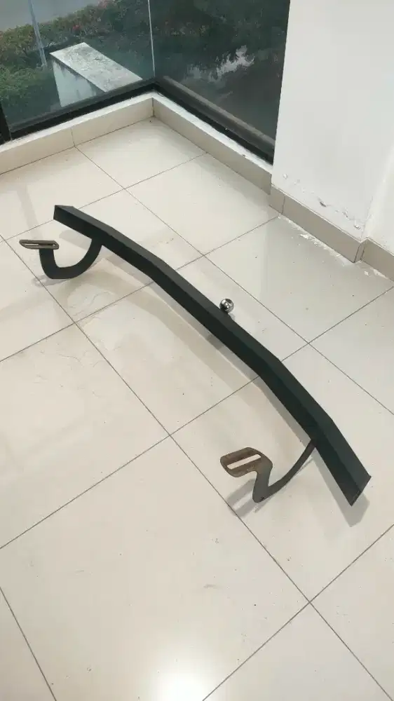 Towing / cover bemper belakang Fortuner