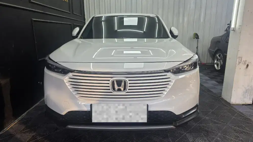 DIJUAL CEPAT HONDA ALL NEW HRV 1.5 AT Tipe E th 2022 Putih Platinum
