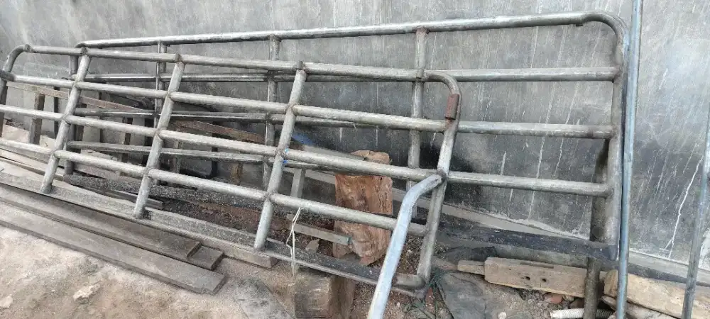 Sepanten Mitsubishi L300