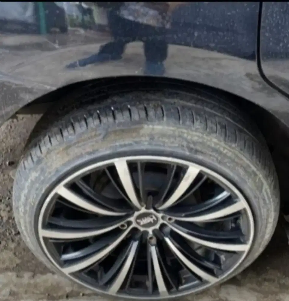 4 velg ban 205/45/17 ex livina