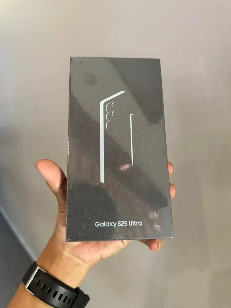 SAMSUNG GALAXY S25 ULTRA NEW