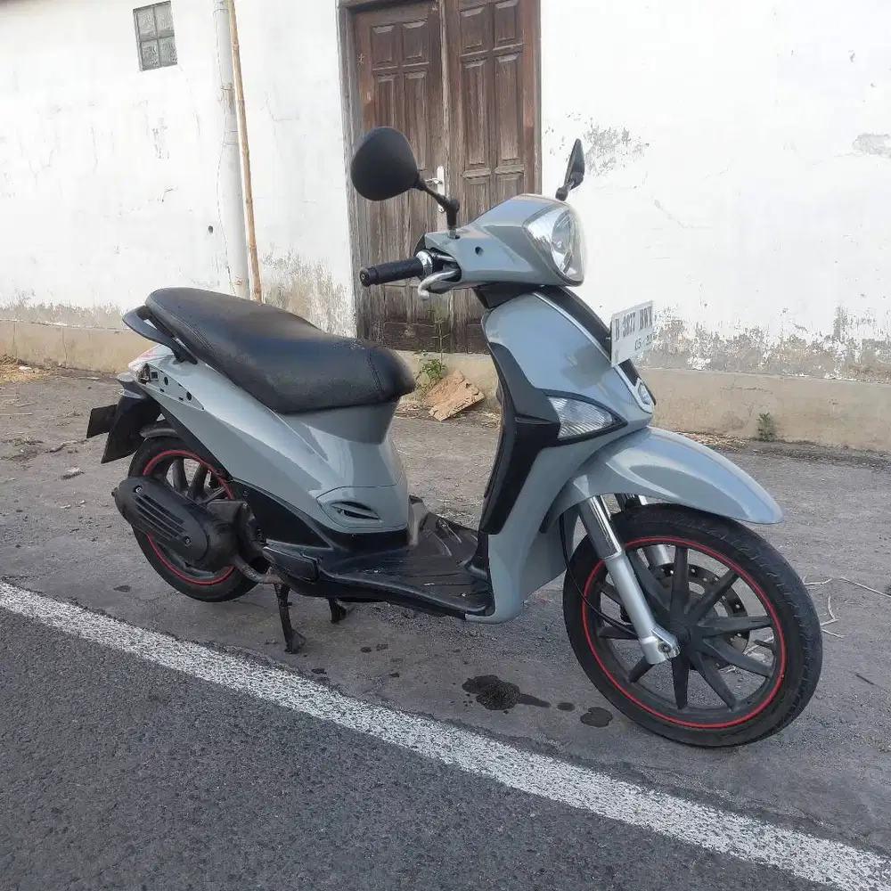 piaggio Liberty 100cc 2013 BPKB only plat B jaktim