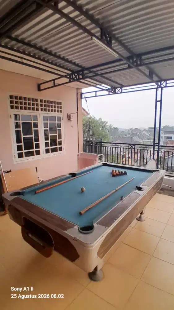 Meja Billyar Lokal