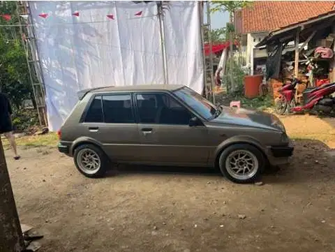 Toyota Starlet 1986 Bensin