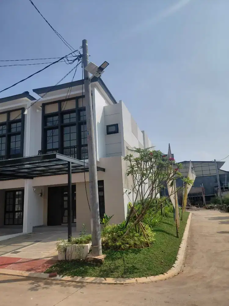 Rumah di Cluster TRE Residence, Posisi hook