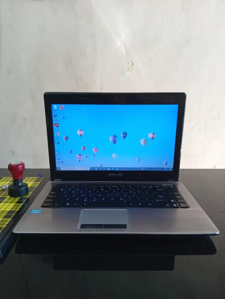 LAPTOP Asus K43SD i3-2350m ram 8 hdd 750 nvidia 610m (2gb) MURAH