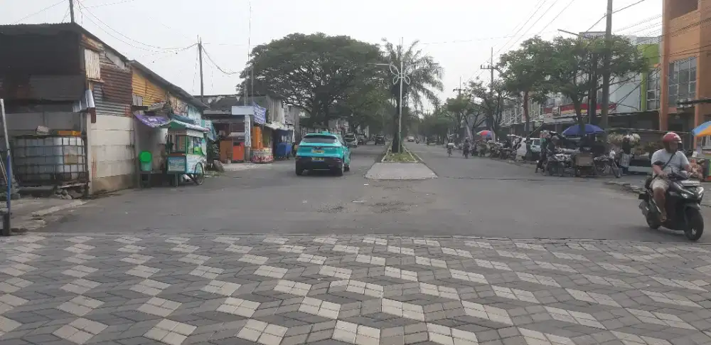 TNH JL.GRAHA GUNUNGANYAR TAMBAK SURABAYA. NOL JLN. SHM. LOKASI BAGUS.