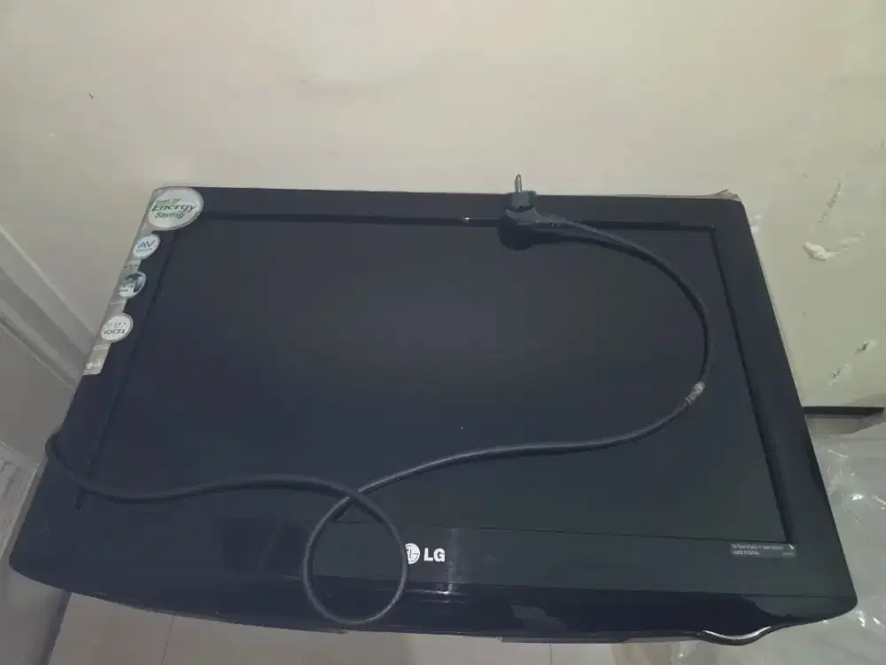 Tv LG lcd 26 inch kondisi rusak mainboardnya...