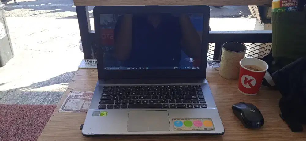 ASUS X441U CORE I3 RAM8GB SSD256