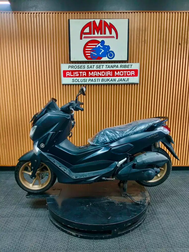 NMAX OLD GREESS BERKUALITAS PAJAK ON SS LENGKAP BISA NEGO / COD.