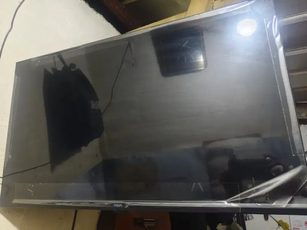 Smart TV 32 Inch setahun dipake saat beli baru