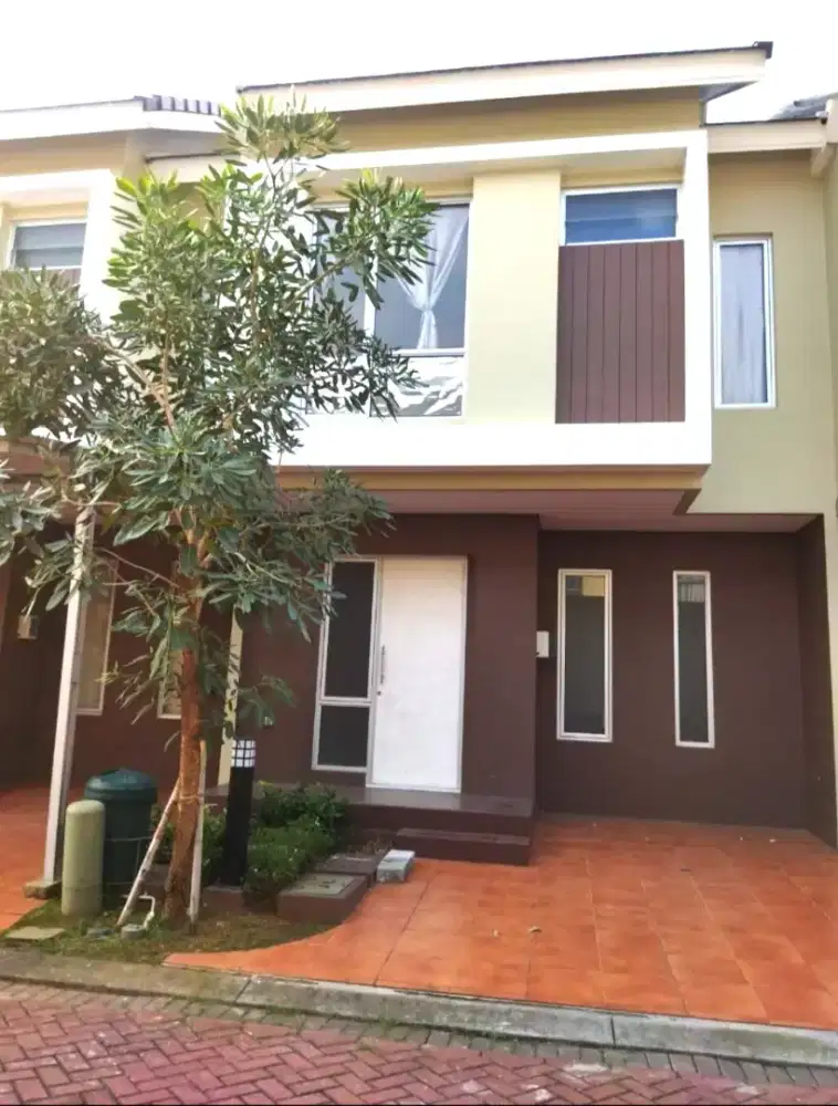Rumah Siap Huni Di Cluster Malibu Village Gading Serpong