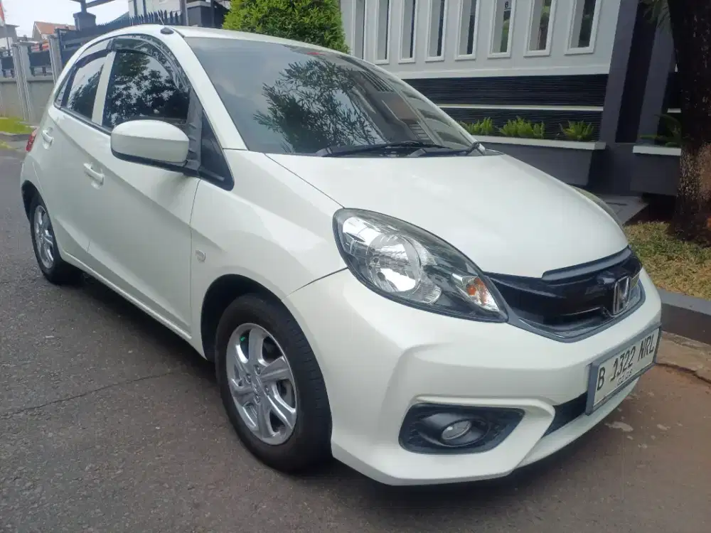 Honda Brio E A/T 2017 Putih Pakaian Sendiri KM80rb asli Antik BagusSkl