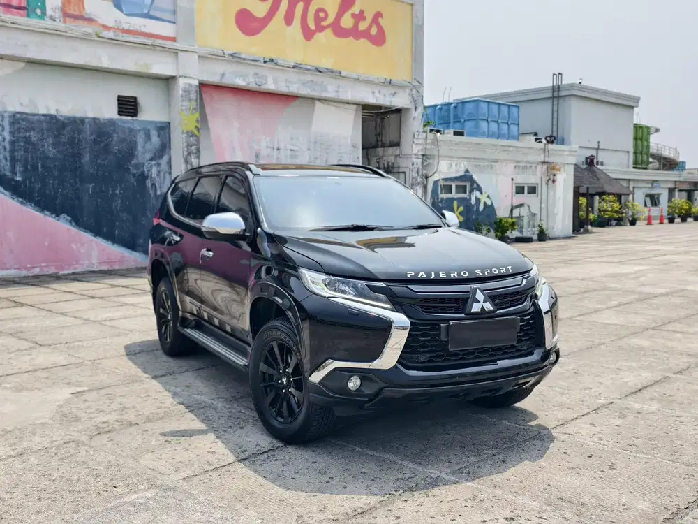 [KM LOW]MITSUBISHI PAJERO SPORT DAKAR ROCKFORD BLACK EDITION AT 2020
