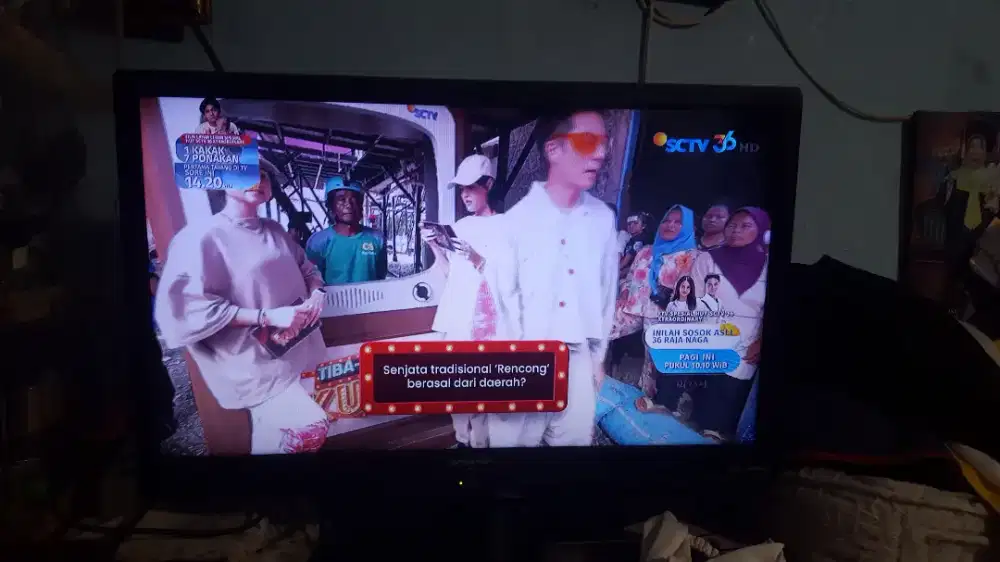Tv Sharp Aquos 24 inch plus remote