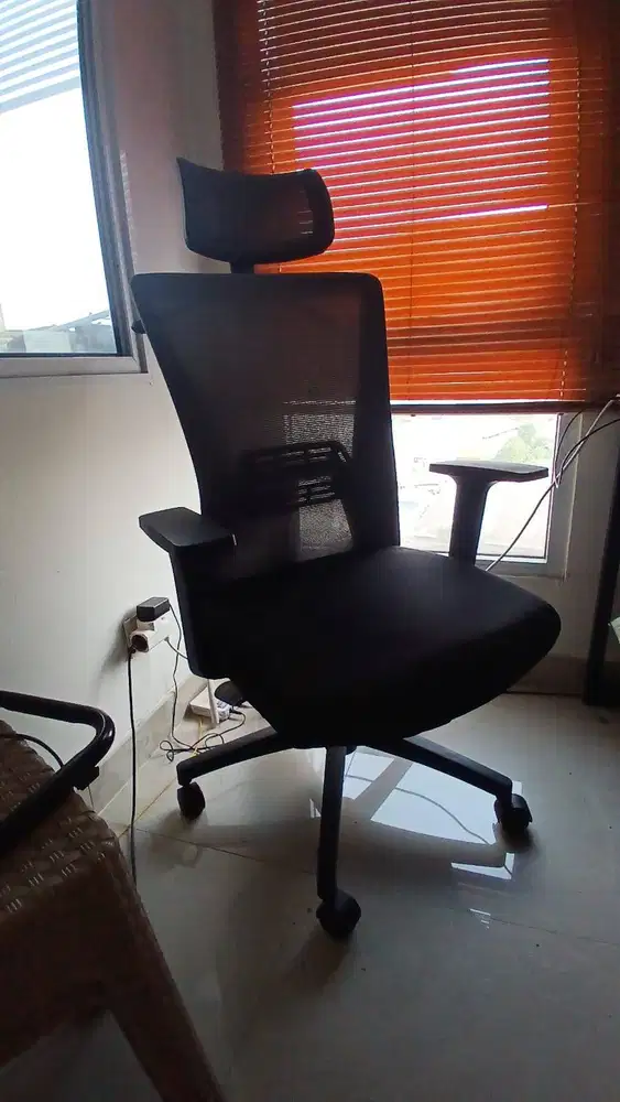 Kursi Ergonomis Fantech OCA258