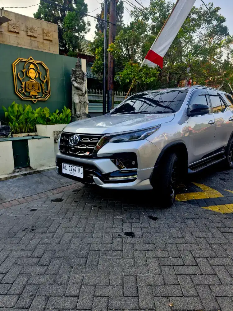 Toyota Fortuner GR SPORT 2.8 A/T 2023