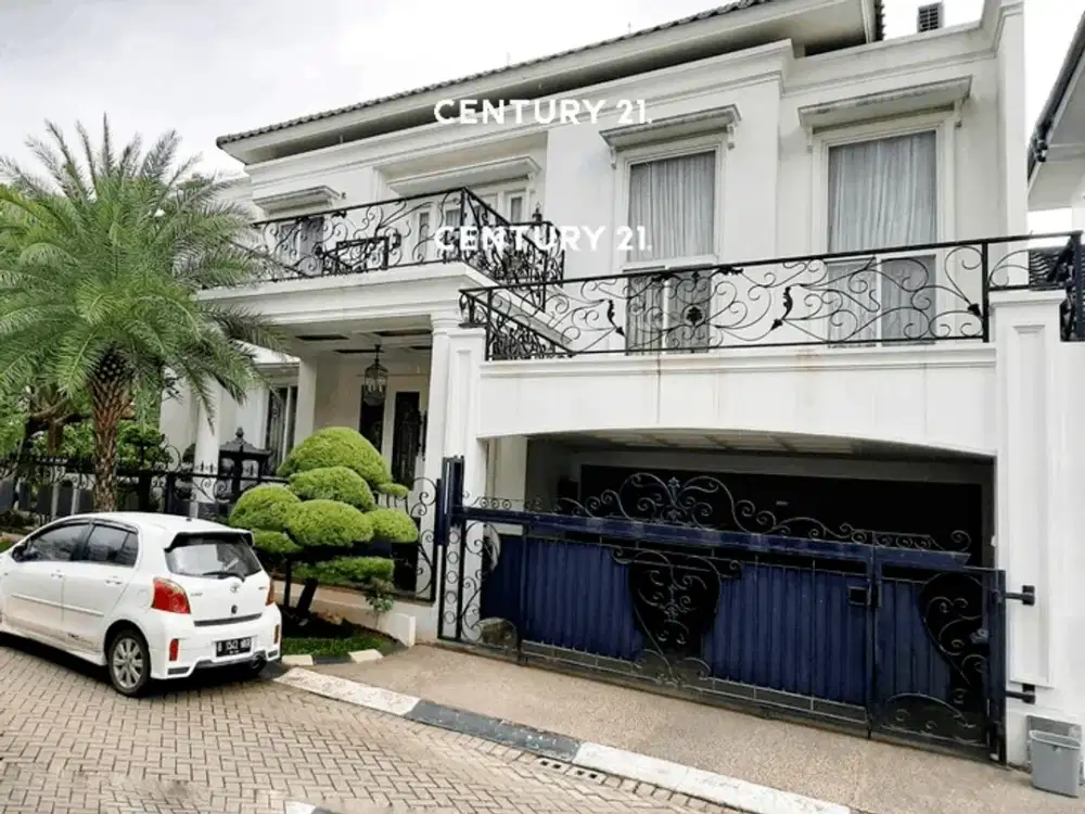 Rumah Style Clasic Kontemporer Posisi Di Hook Dan Samping Taman
