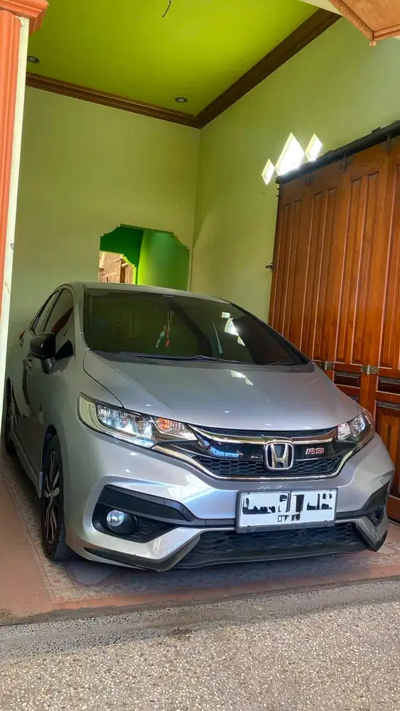 DIJUAL HONDA JAZZ GK5 1.5 RS CVT (CKD) 2020