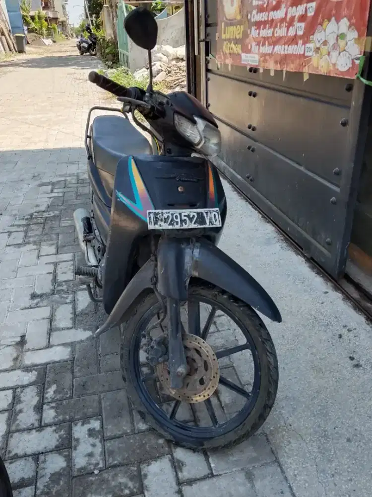 Motor bebek Garuda