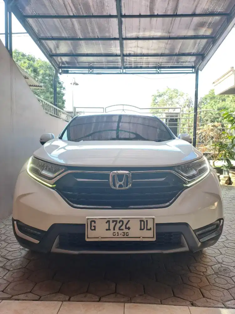 Honda CRV Turbo prestige matic Putih