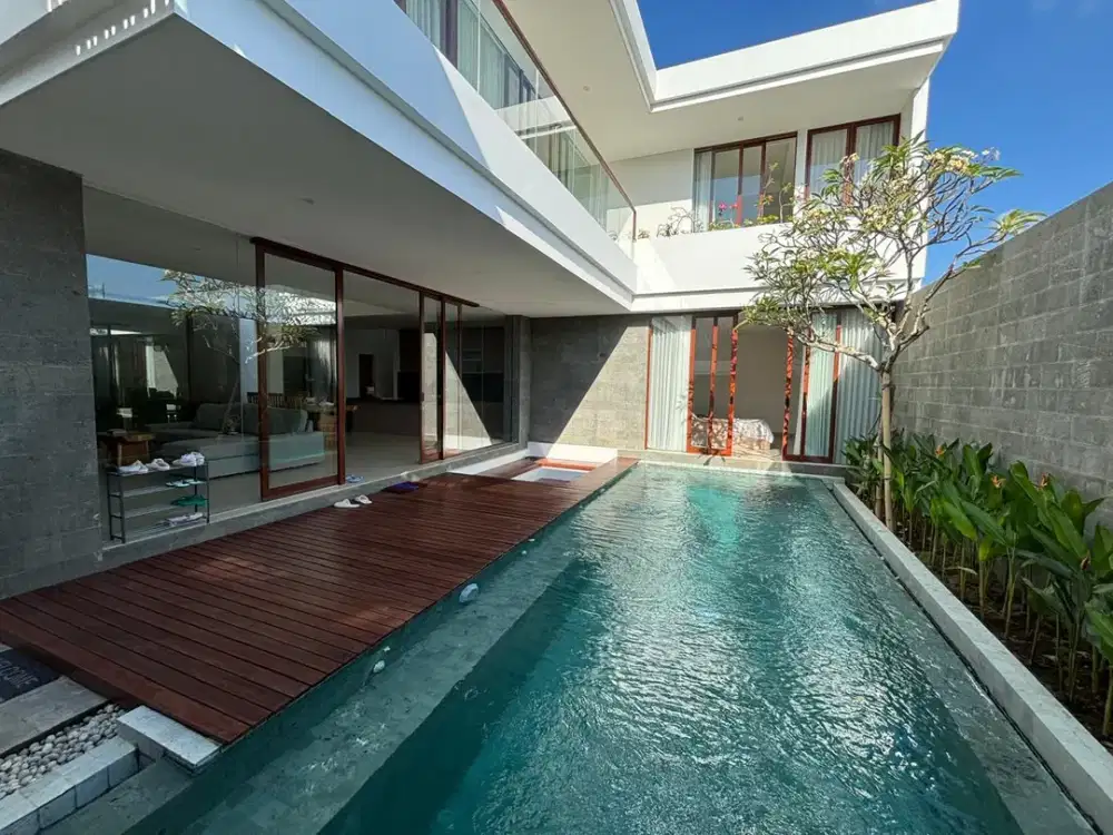 VILLA FOR RENT – UMALAS LESTARI