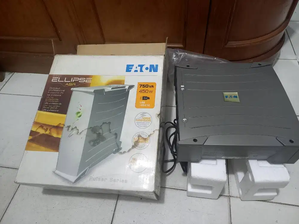 UPS merk Eaton750VA,normal,mulus,O8I3IO755OOO,Lengkap Dus,murah,NET.