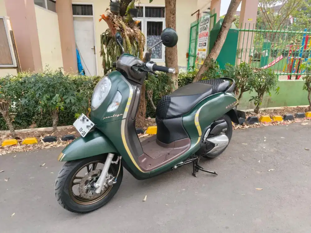 Scoopy prestige th 2023 keyless