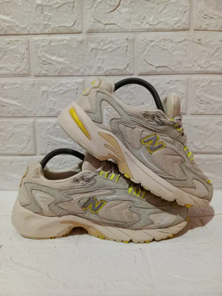 New Balance 725 X Niko Gray Yellow