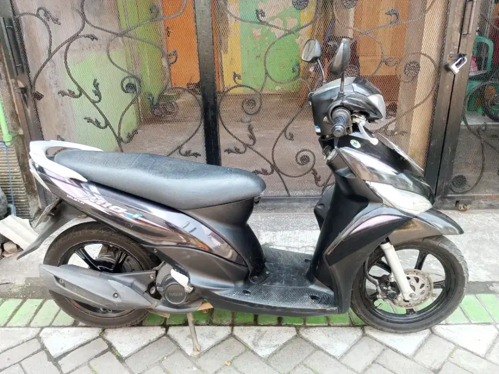 Sepeda motor Yamaha Mio j Sawojajar Malang