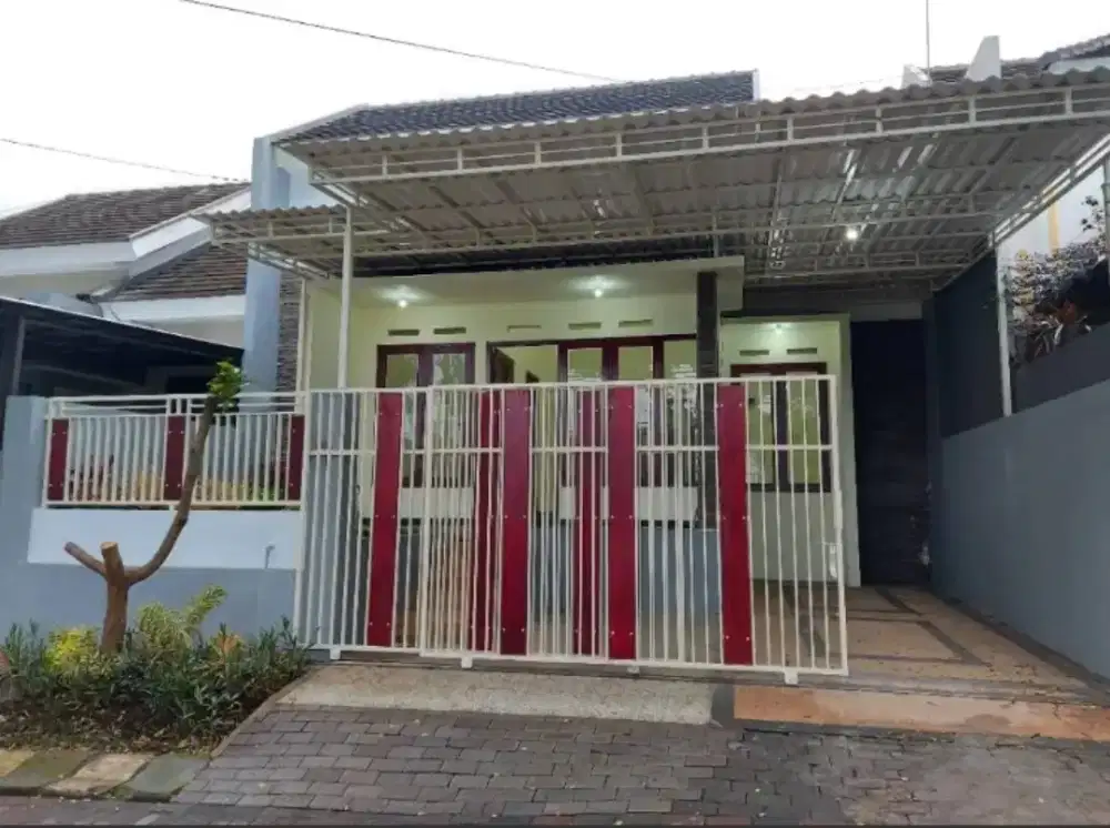 Disewakan rumah luas harga murah di karangploso malang