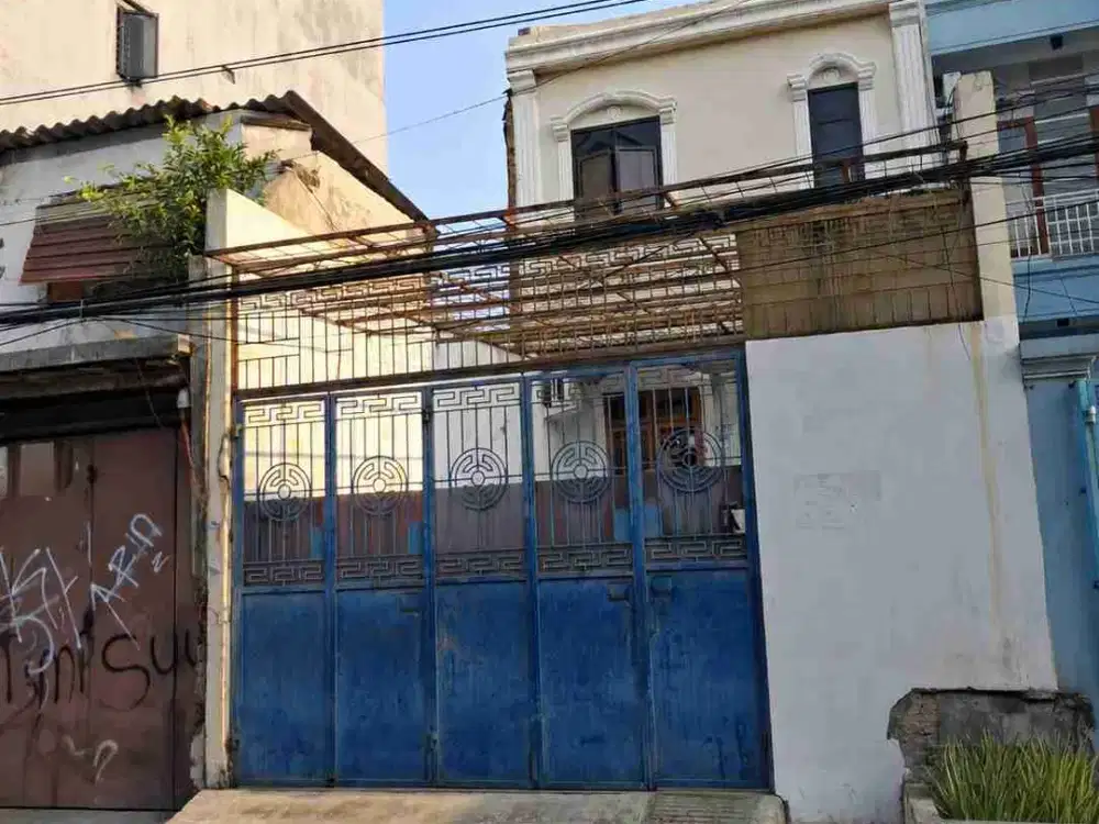DIJUAL RUMAH 3 LANTAI FULL COR BETON di Jl. Pademangan 3, Jakarta Utara