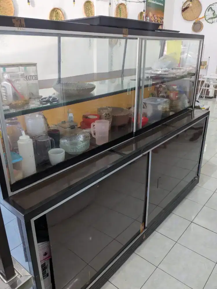 Dijual cepat etalase