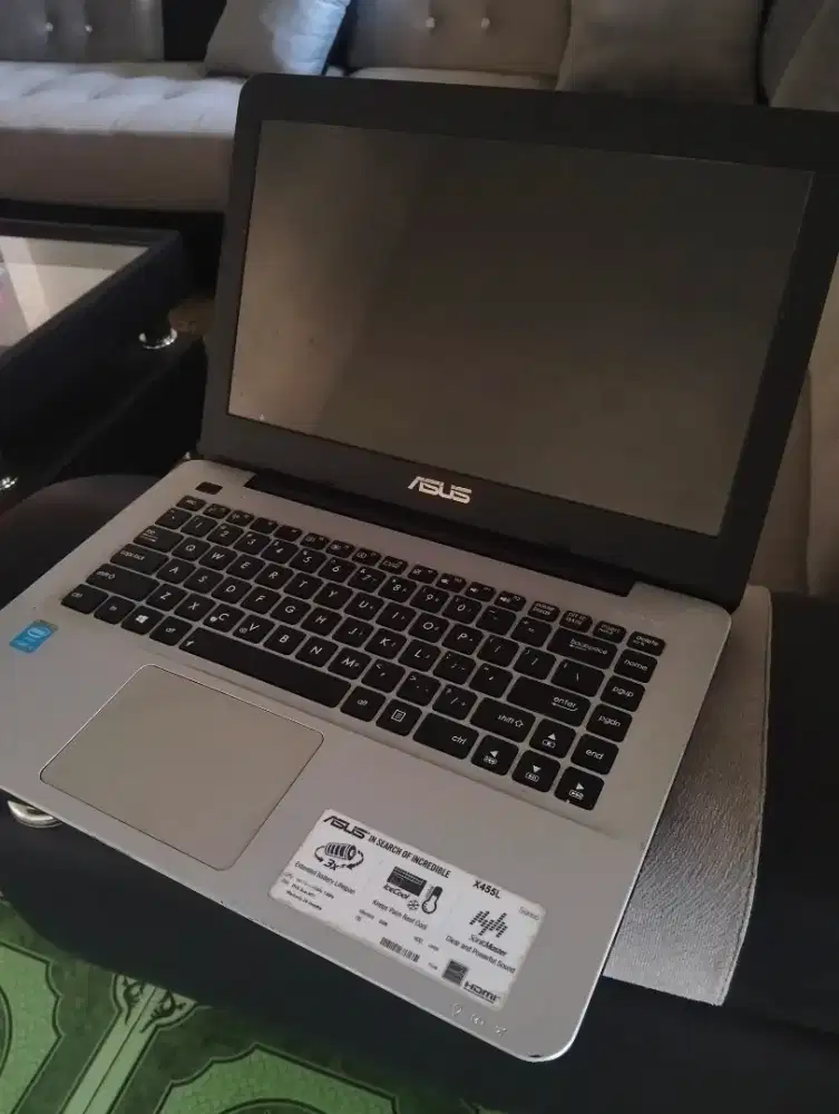 Laptop ASUS X455L 2gb HDD