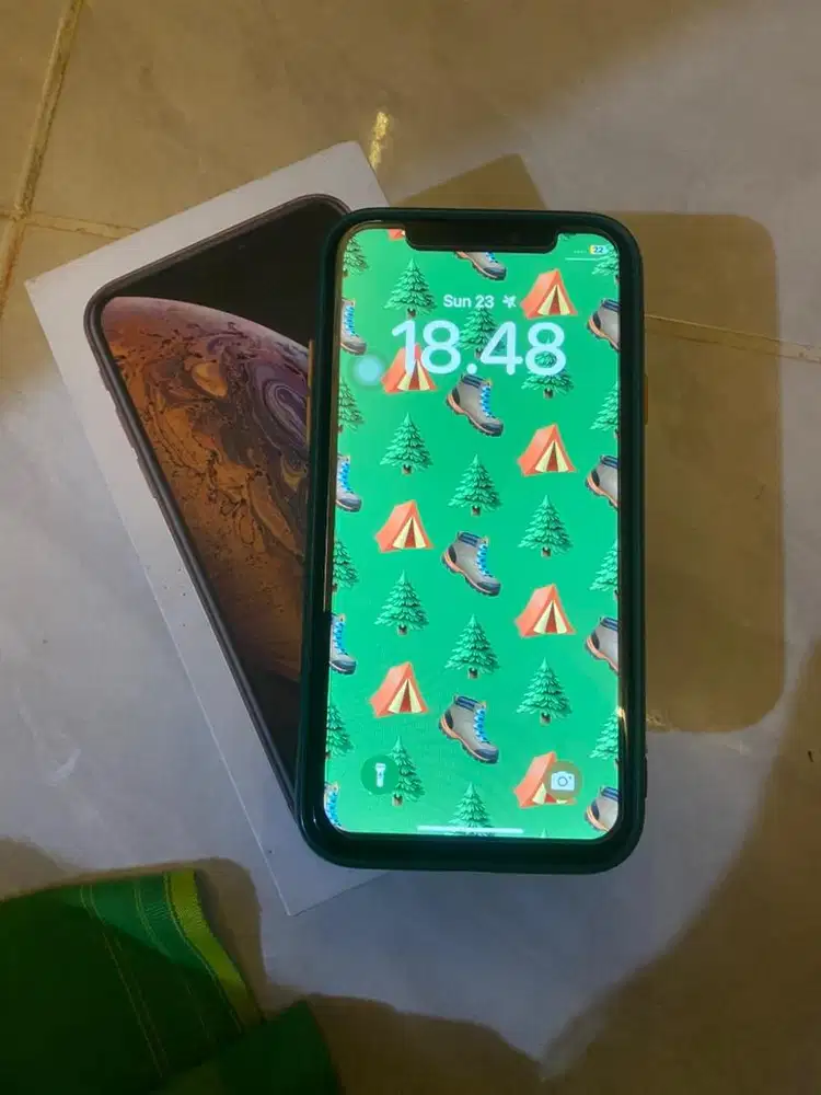Iphone XS 64gb gold mulus kartu lancar